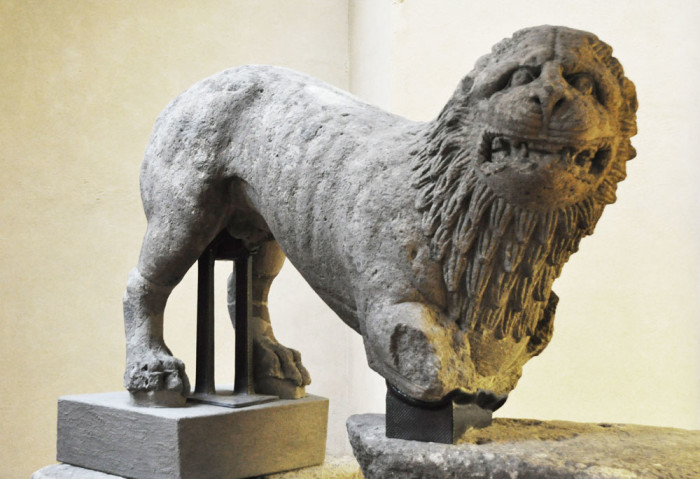 archaeology-museum-lion
